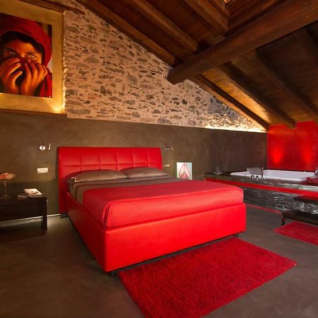 Sotto Le Stelle Hotel Pieve di Teco Екстериор снимка